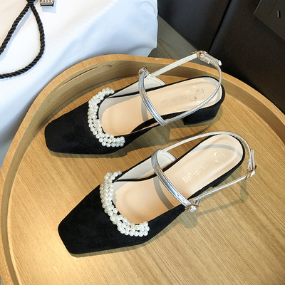 Novi model zatvorenih ženskih sandala sa biserima