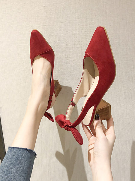 Novi model ženskih sandala od eko antilopa - tri boje