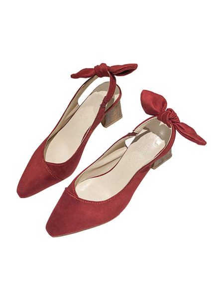 Novi model ženskih sandala od eko antilopa - tri boje