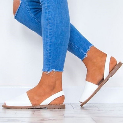 Ljetne sandale od eko antilop kože sa ravnim đonom - velike veličine