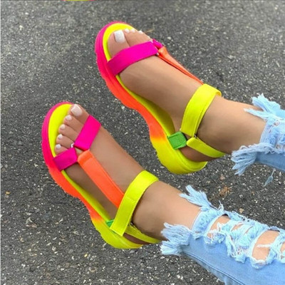Цветни дамски сандали с велкро закопчаване