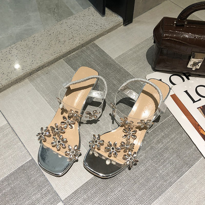 Moderne ženske sandale sa 3D elementima i petom 5 cm