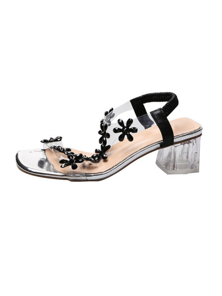 Moderne ženske sandale sa 3D elementima i petom 5 cm