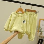 Sportski i dnevni set iz dva dijela - za djevojčice i dječake