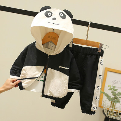 Kapuutsil 3D elemendiga igapäevane komplekt - tüdrukutele ja poistele