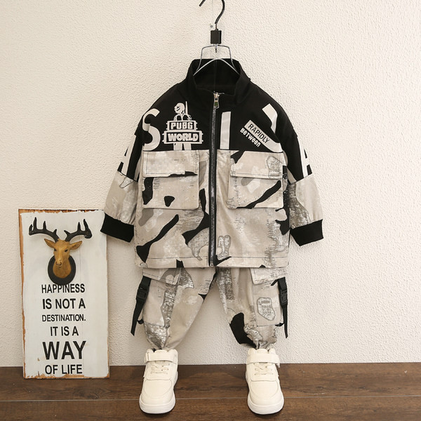 Novi model dječjeg kompleta iz dva dijela za dječake u dvije boje