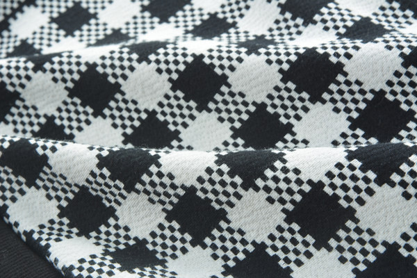 Sportsko-casual ženski komplet karirani džemper i hlače