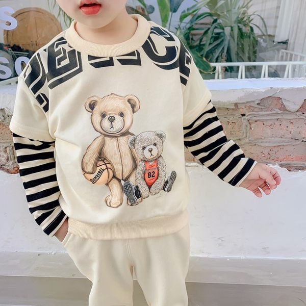 Dječji set s aplikacijom za dječake