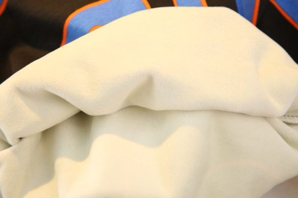 Dnevni dječji komplet za dječake od bluze s visokim ovratnikom i hlača