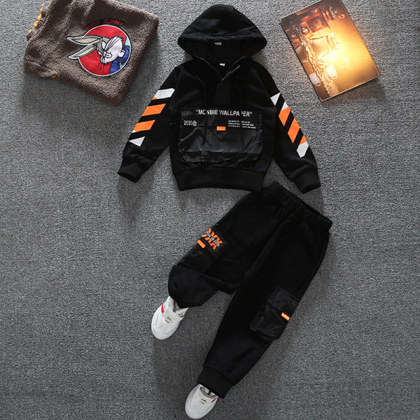 Dječji set iz dva dijela sa natpisima