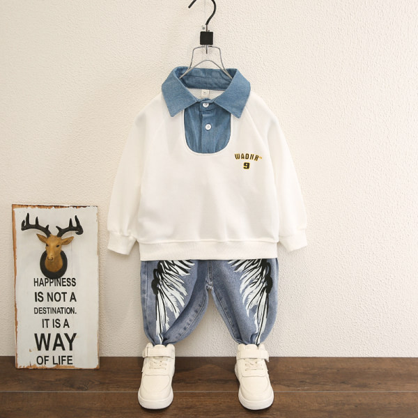 Novi model dječjeg kompleta bluze sa kragnom i traperica za dječake