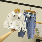 Komplet za dječake od košulje i traperica na gumicu