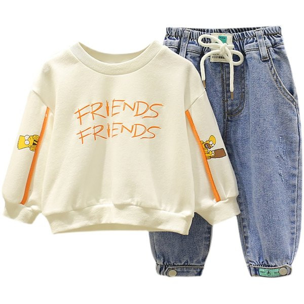 Ležerni set za dječake koji uključuje bluzu s dugim rukavima i traperice