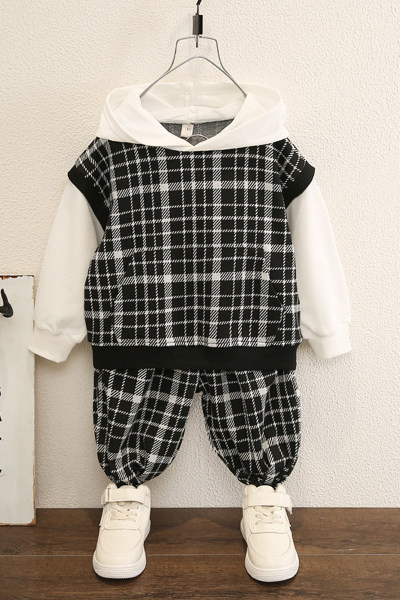 Uue mudeli ruuduline kaheosaline lastekomplekt poistele