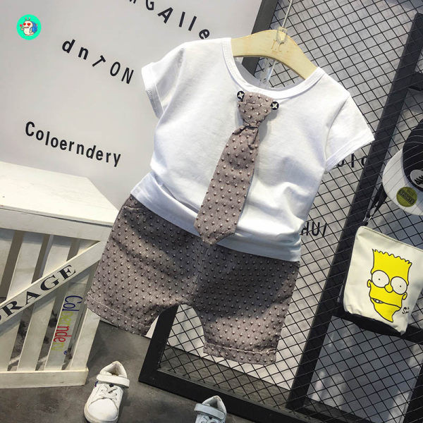 Dječji komplet majica i kratke hlače za dječake