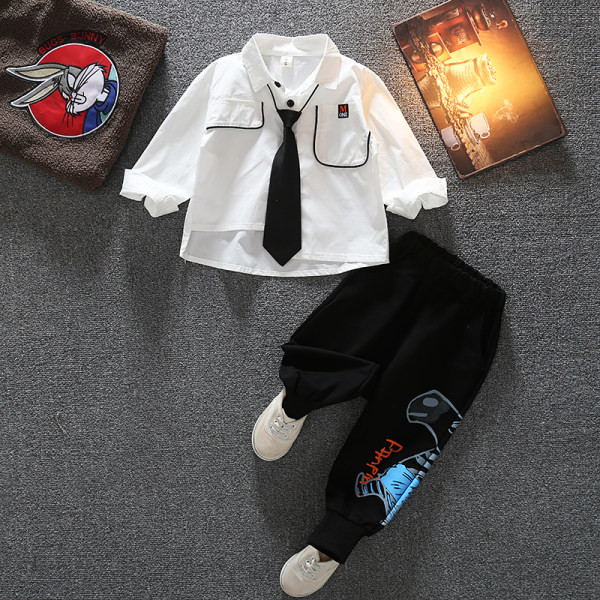 Dnevni dječji komplet iz dva dijela - majica i hlače