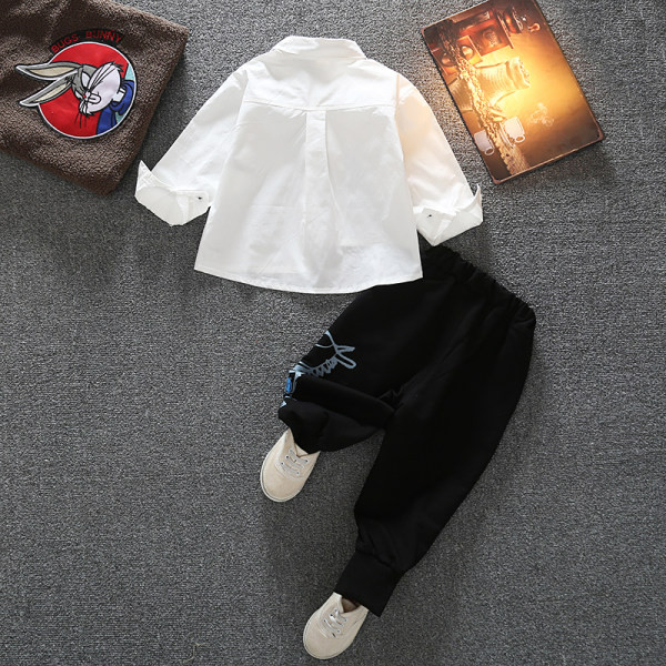 Dnevni dječji komplet iz dva dijela - majica i hlače