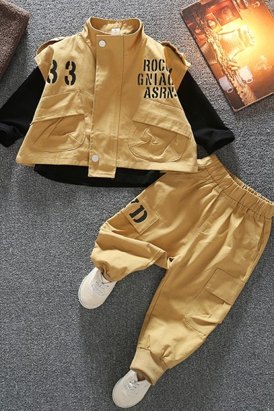 Dječji dnevni set s natpisima i džepovima