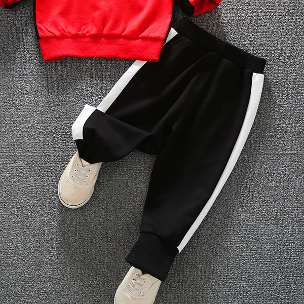 Dječji dnevni set s natpisima i patentnim zatvaračem