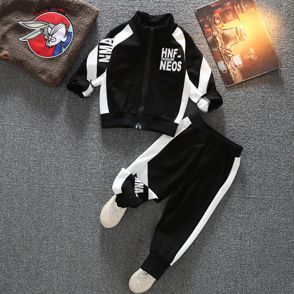 Dječji dnevni set s natpisima i patentnim zatvaračem