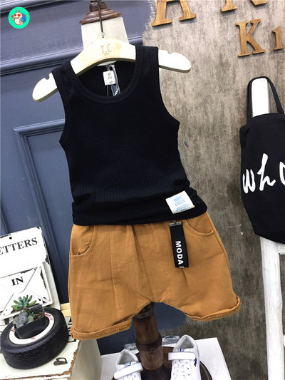 Ljetni set za dječake u majici bez rukava i kratkim hlačama