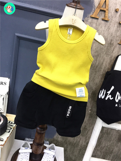 Ljetni set za dječake u majici bez rukava i kratkim hlačama