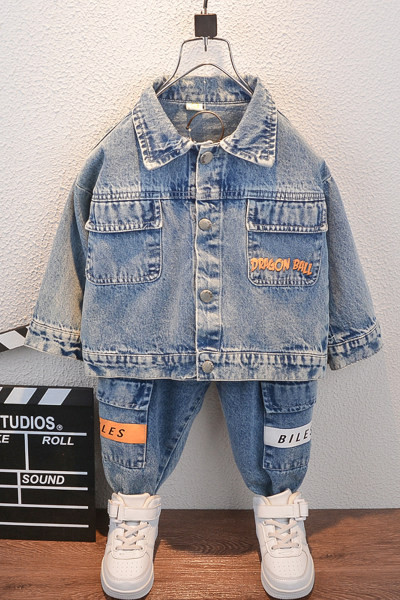 Novi model dječjeg jeans kompleta sakoa i traperica za dječake