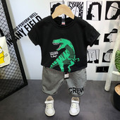 Dnevni ljetni set za dječake od dinosaur majice i kratkih hlačica