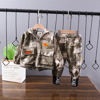 Καθημερινό σετ καμουφλάζ για αγόρια