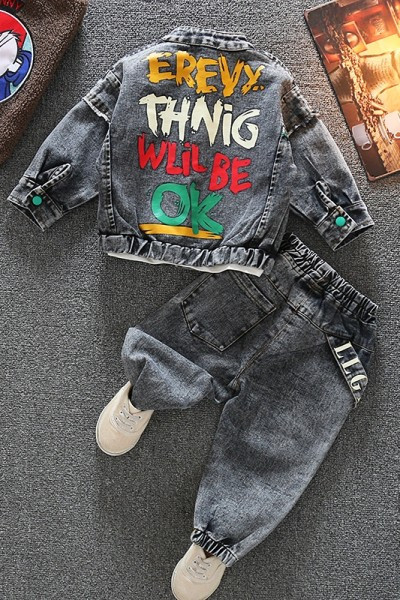 Παιδικό τζιν σετ με κουμπιά και επιγραφές