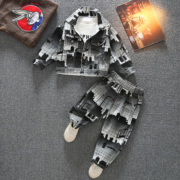 Παιδικό σετ καμουφλάζ για αγόρια