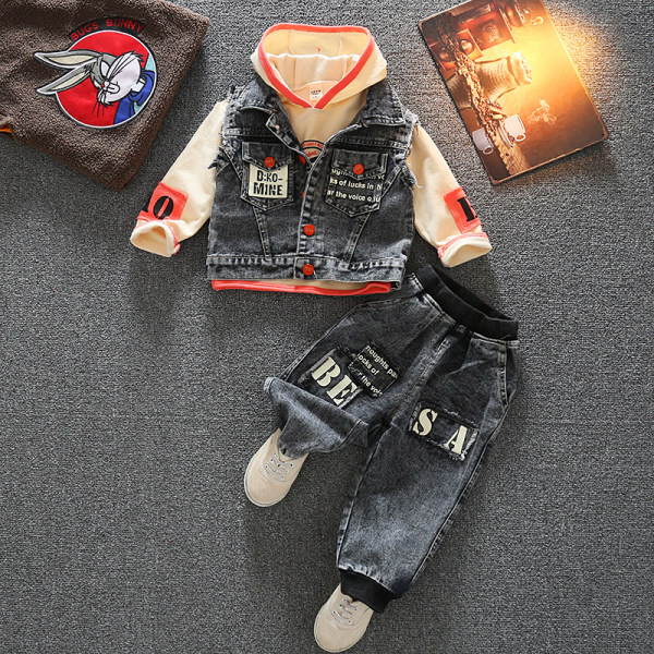 Παιδικό τζιν σετ σε τρία μέρη για αγόρια