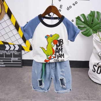 Παιδικό μπλουζάκι με χρώμα απλικέ και τζιν με σκισμένο μοτίβο