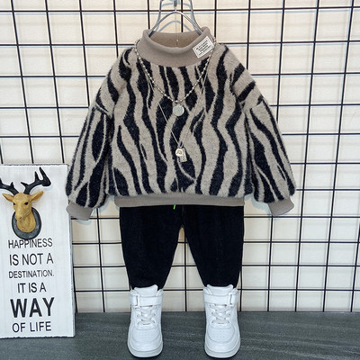 Μοντέρνο παιδικό σετ κατάλληλο για αγόρια σε δύο χρώματα