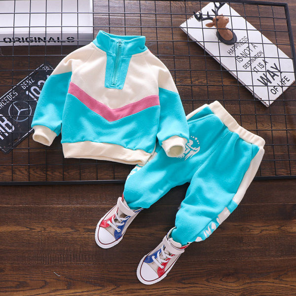 Σπορ και καθημερινά παιδικά σετ για αγόρια