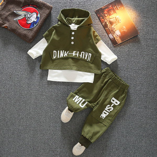 Παιδικό καθημερινό σετ με επιγραφή και κουμπιά