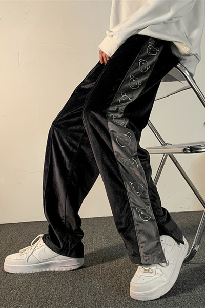 Ανδρικό παντελόνι casua - φαρδύ μοντέλο  με μπορντούρα