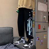 Μοντέρνο ανδρικό παντελόνι ίσιο μοντέλο με απλικέ