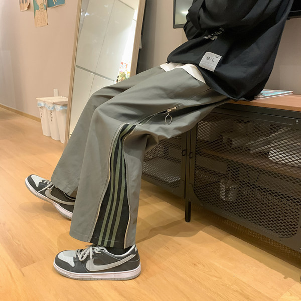 Muški široki model hlača s rubom i patentnim zatvaračem