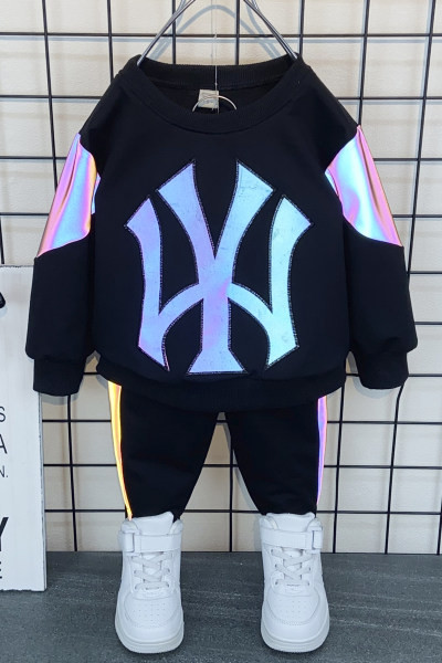 Παιδικό κοστούμι κατάλληλο για αγόρια