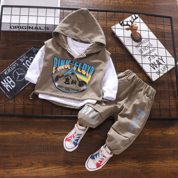 Παιδικό σετ για αγόρια σε τρία μέρη