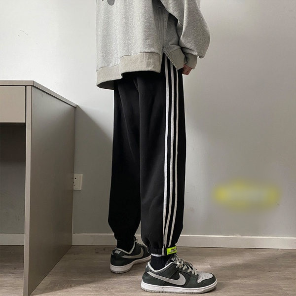 Ανδρικό casual παντελόνι με μπορντούρα