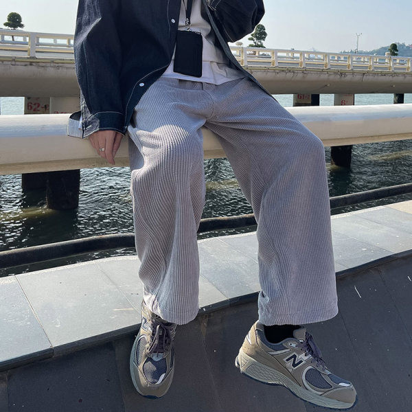 Ανδρικό casual παντελόνι  απλό αρδύ μοντέλο