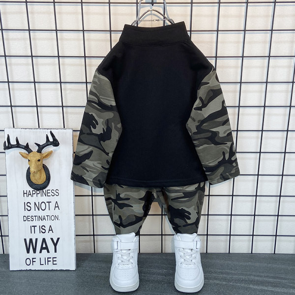 Νέο μοντέλο παιδικό σετ με σχέδιο καμουφλάζ σε δύο χρώματα