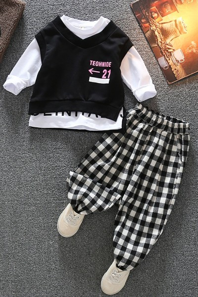 Παιδικό σετ σε τρία μέρι για αγόρια