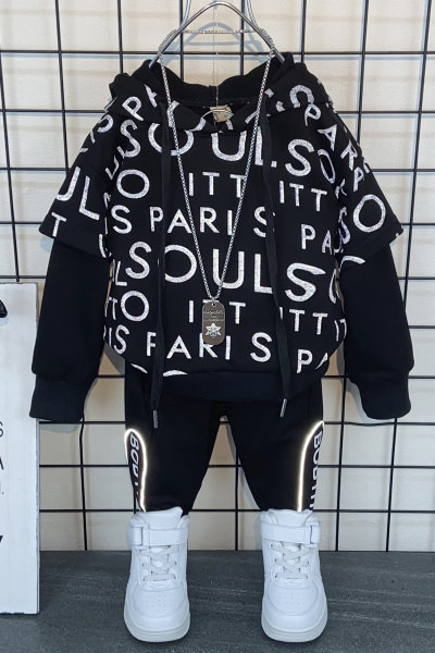 Παιδικό σετ σε μαύρο χρώμα κατάλληλο για αγόρια