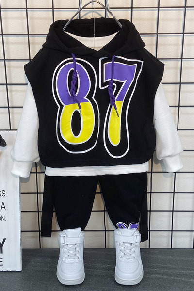 Παιδικό μοντέρνο σετ για αγόρια με κουκούλα σε μαύρο χρώμα