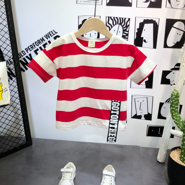 Casual καλοκαιρινό σετ - ριγέ μπλουζάκι και κοντό τζιν