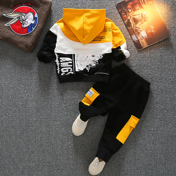 Dječji komplet od dva dijela bluza i hlače