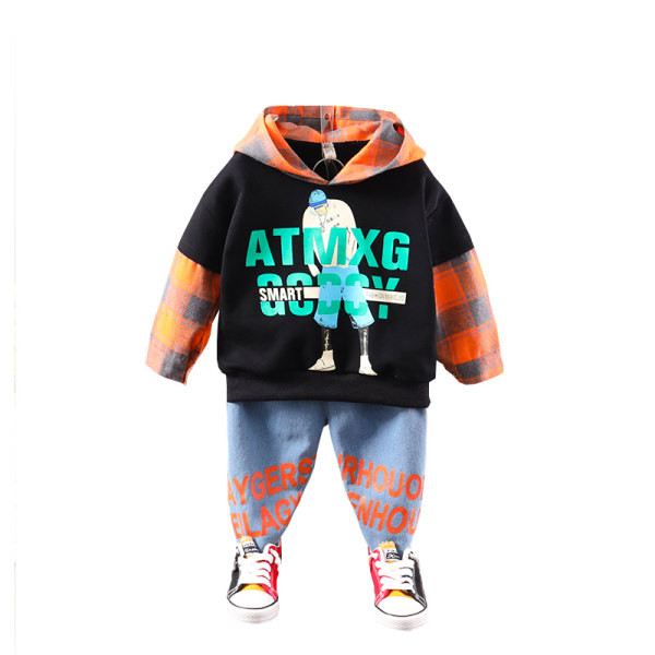 Dnevni dječji set za dječake od traperica i trenirke